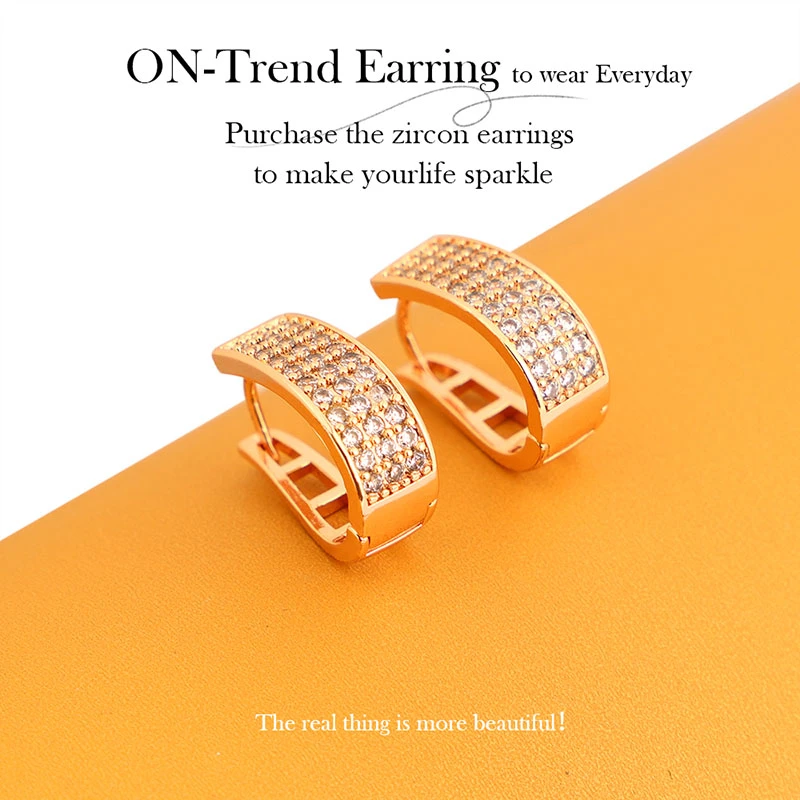Brass PVD 18K Gold Pave Zircon Huggie Hoop Earrings Brass PVD 18K Gold Pave Zircon Huggie Hoop Earrings